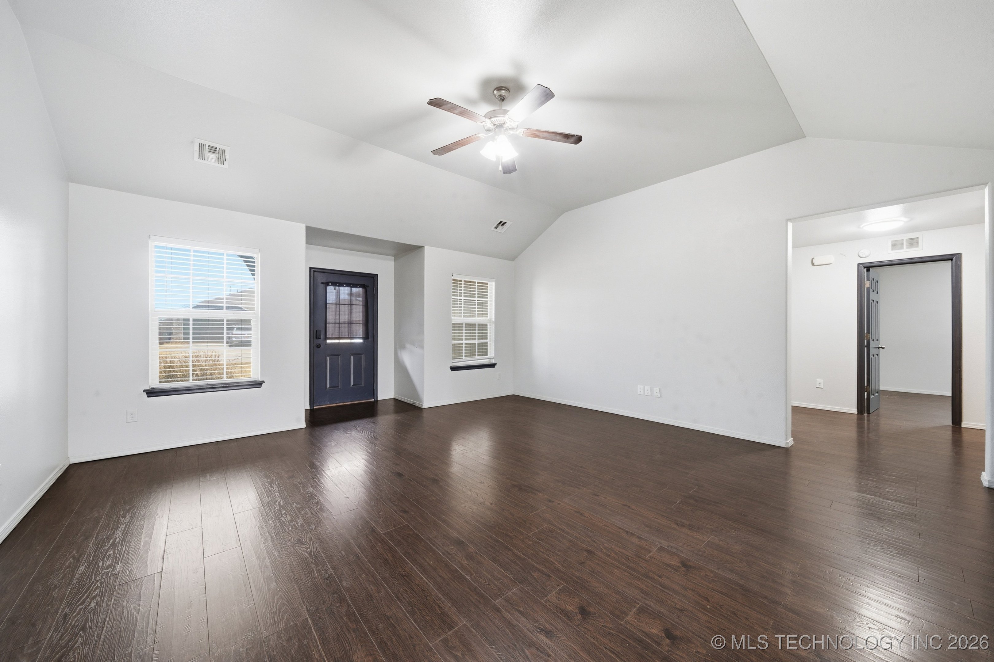 16029 S 88th East Avenue Property Photo 6