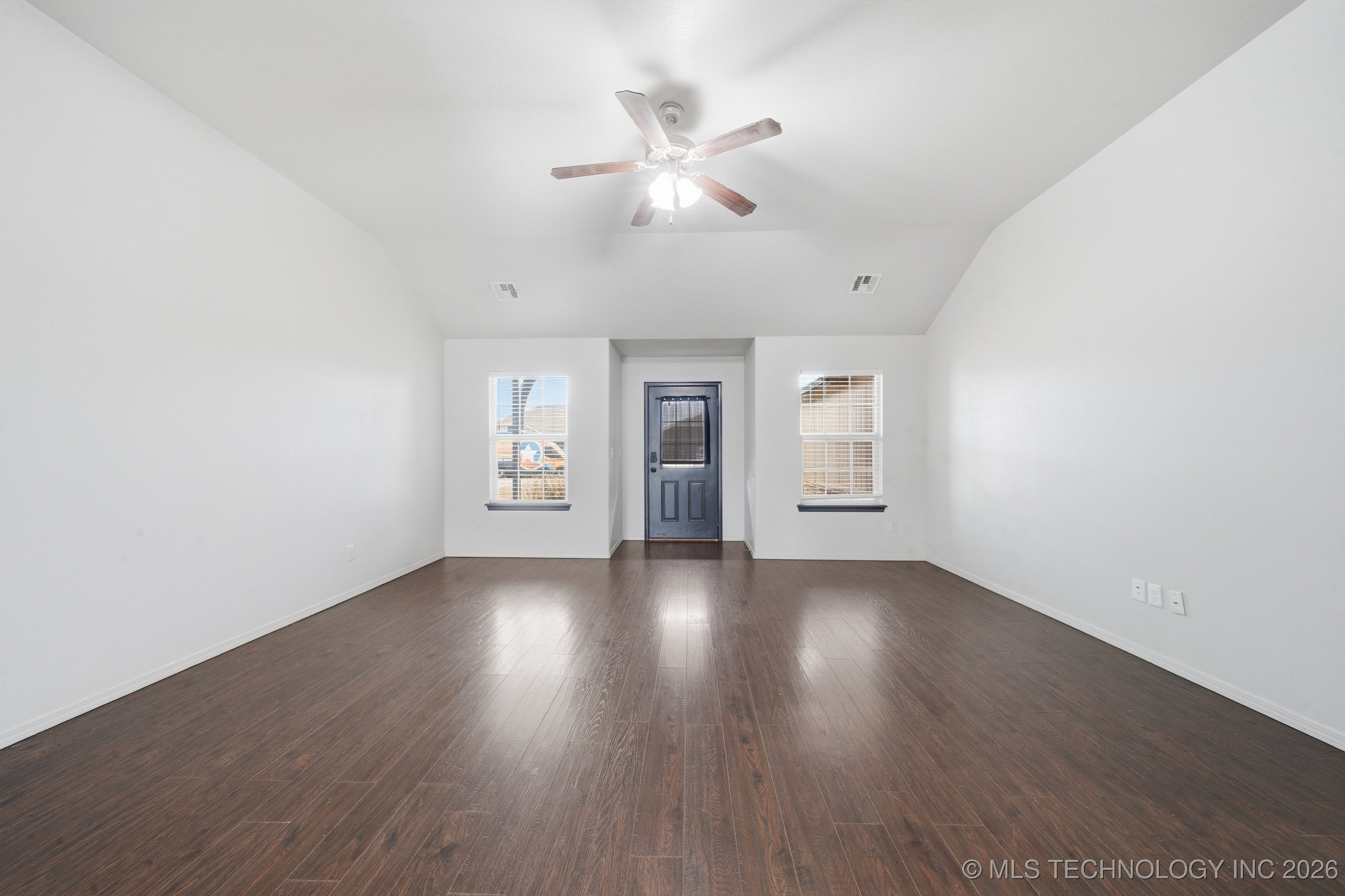 16029 S 88th East Avenue Property Photo 7