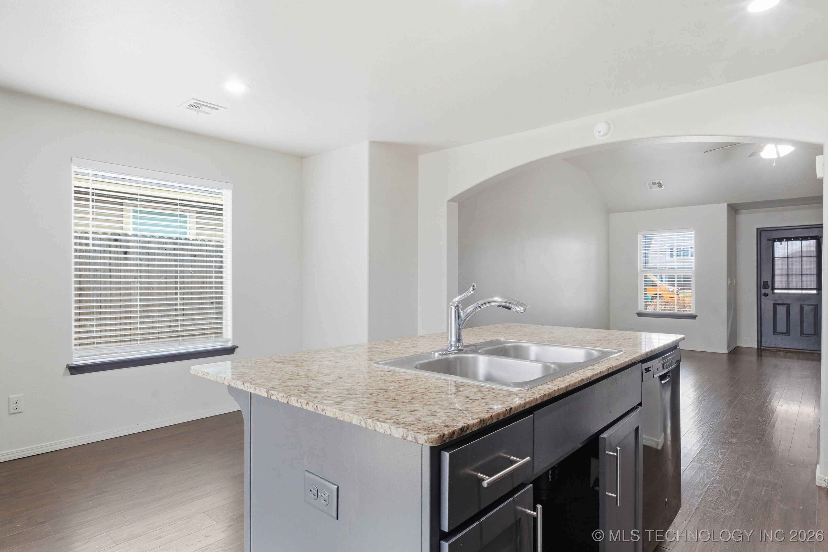 16029 S 88th East Avenue Property Photo 13