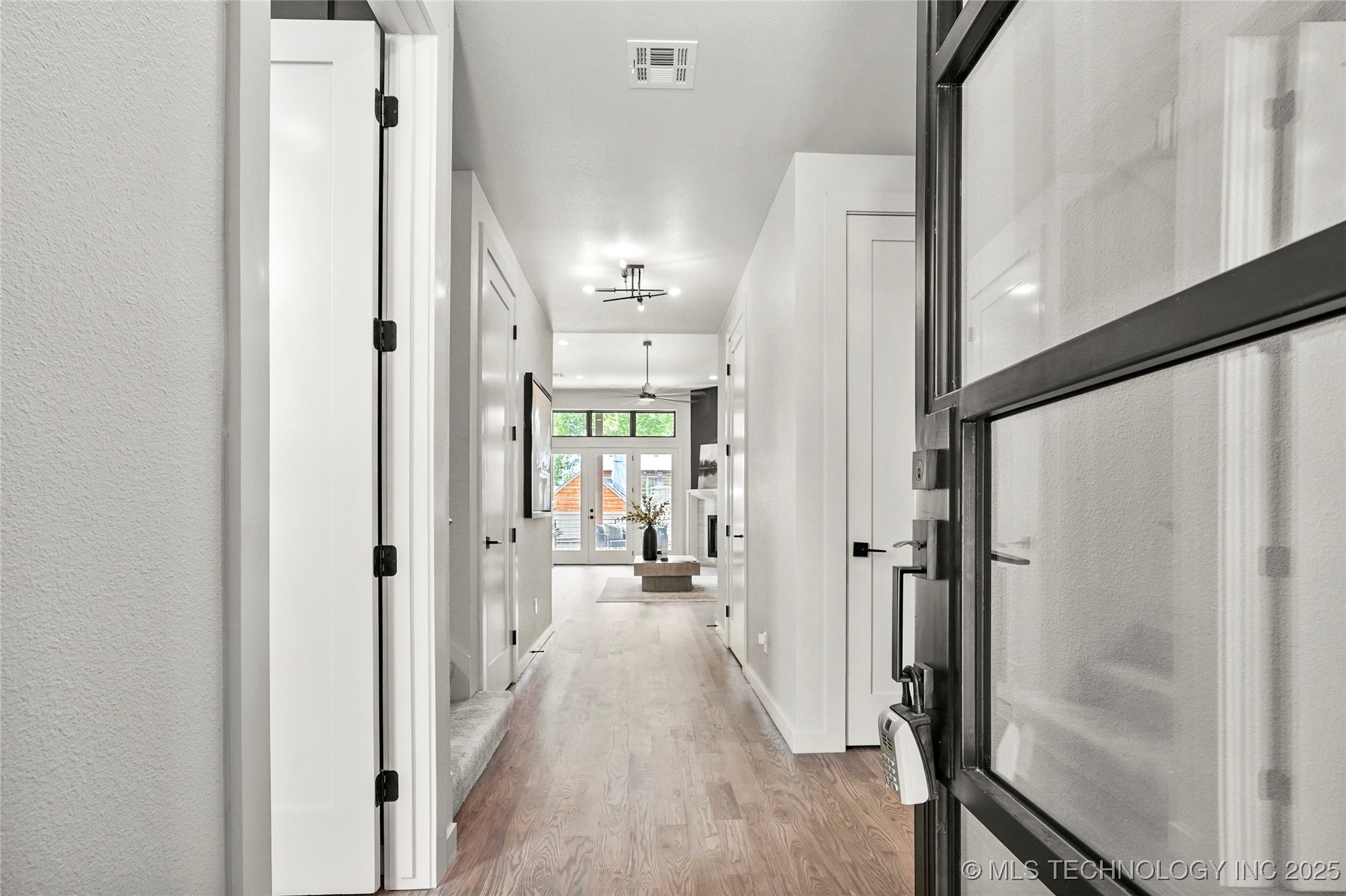 3008 S Boston Court Property Photo 5