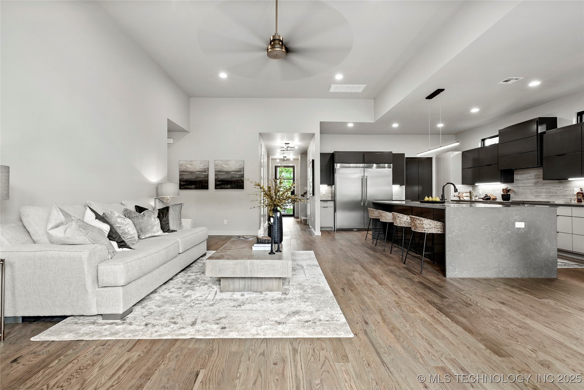 3008 S Boston Court Property Photo 7