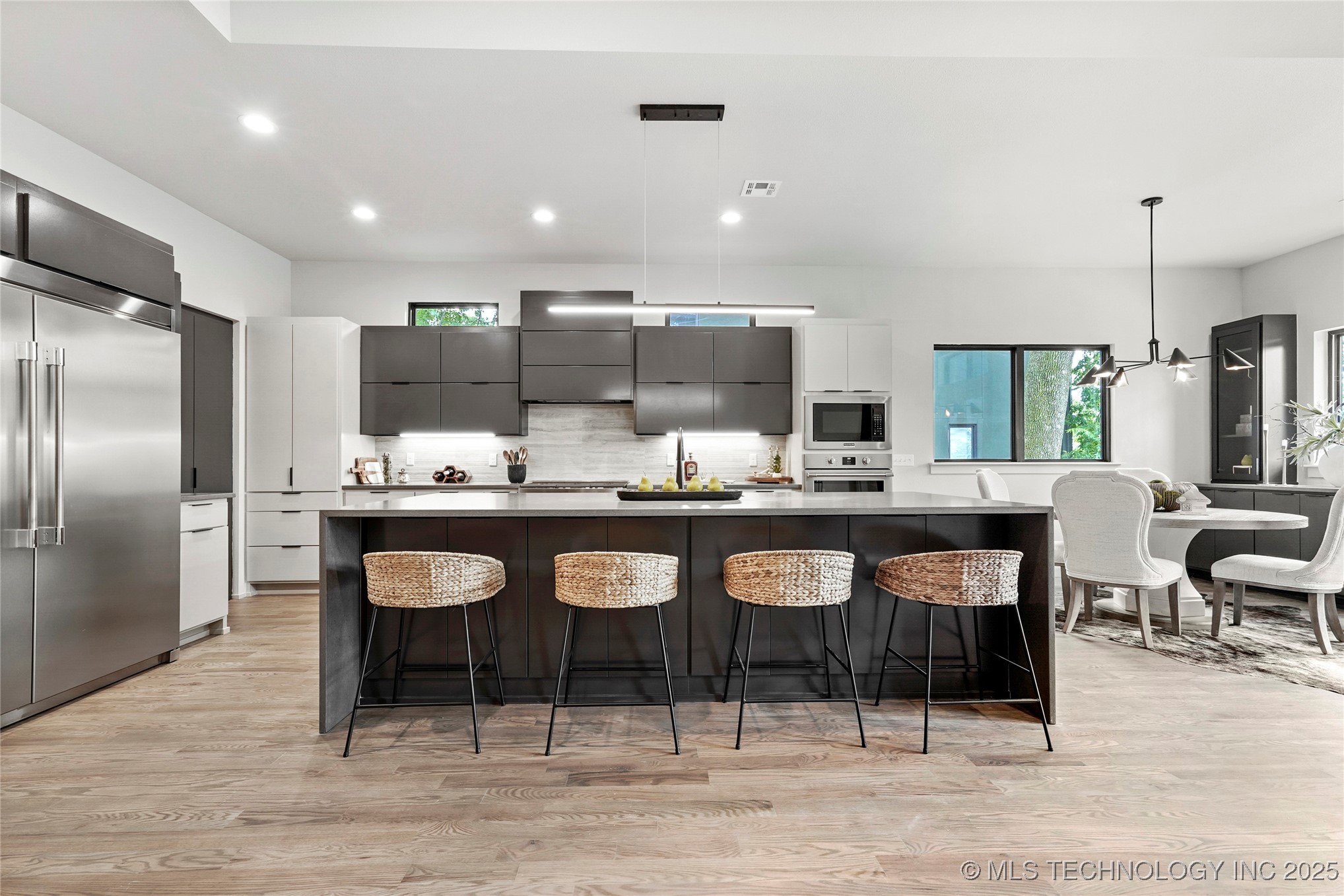 3008 S Boston Court Property Photo 9