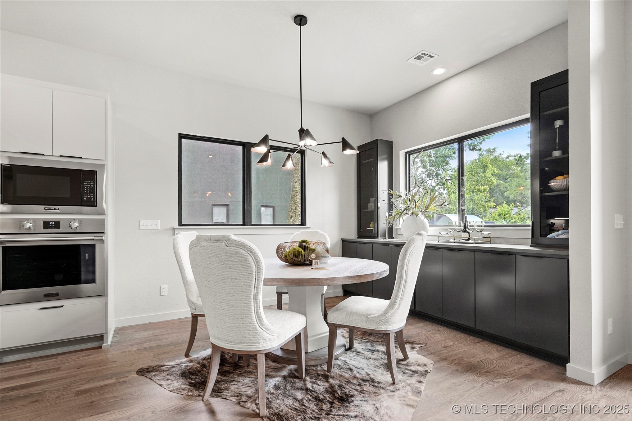 3008 S Boston Court Property Photo 15