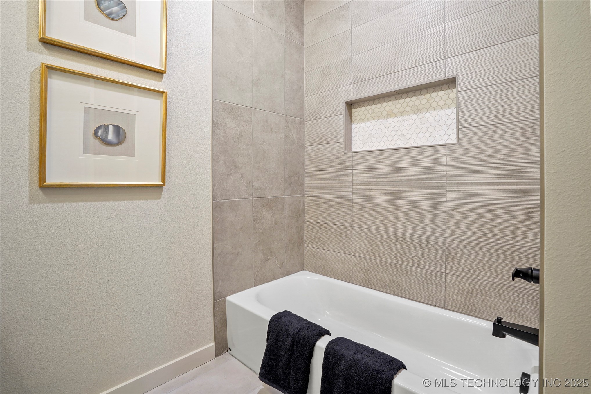 3008 S Boston Court Property Photo 37