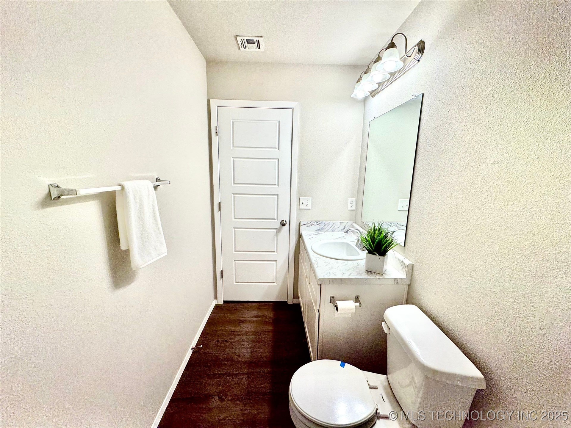 2006 S 15th Street Property Photo 19