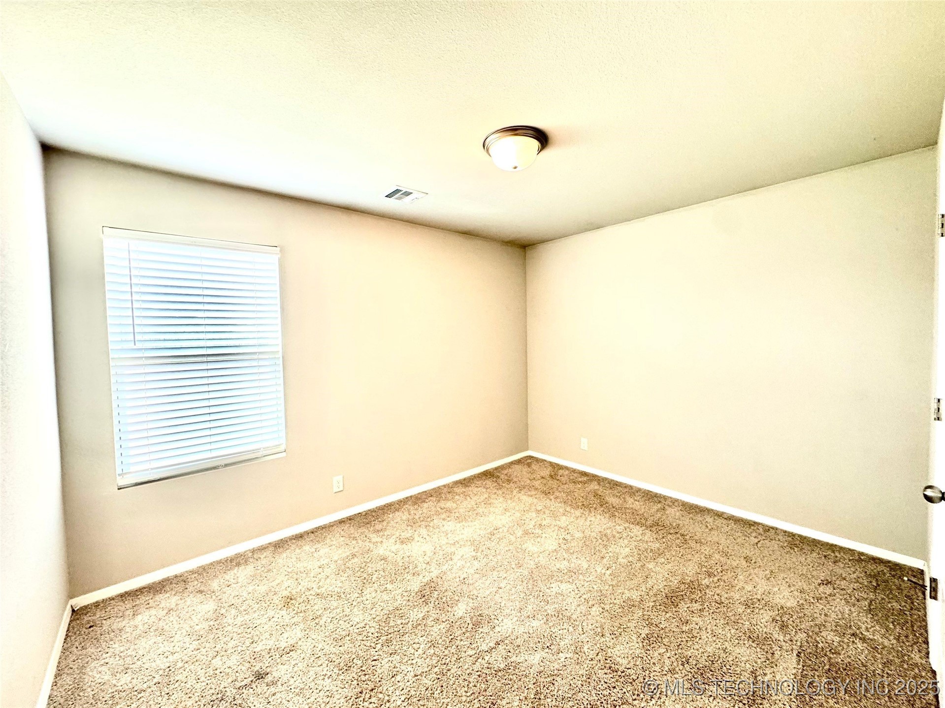 2006 S 15th Street Property Photo 22