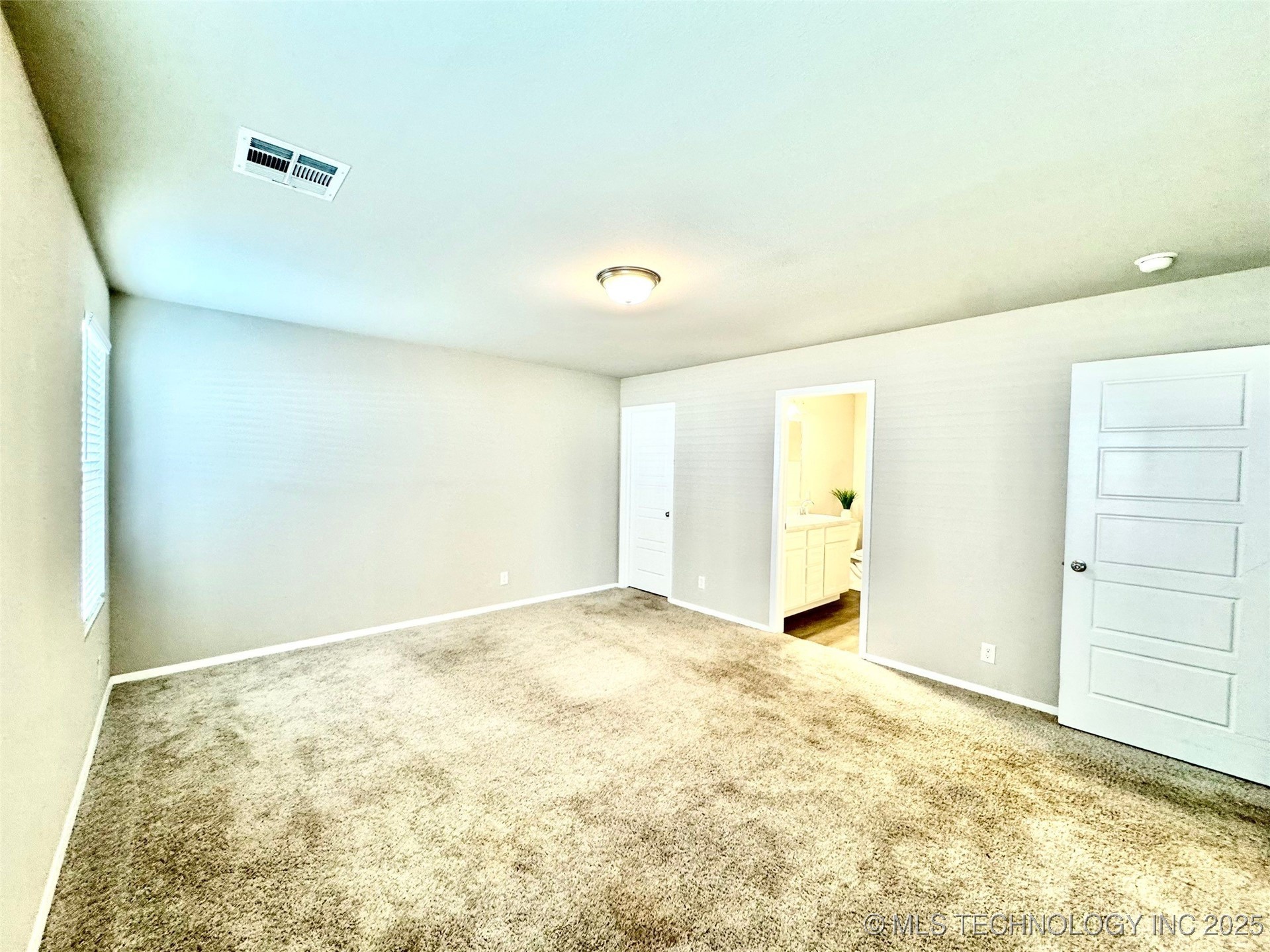 2006 S 15th Street Property Photo 27