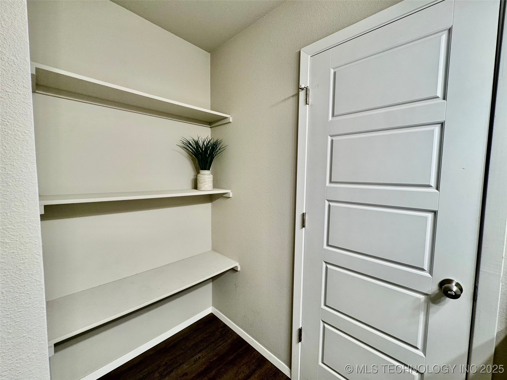 2006 S 15th Street Property Photo 30