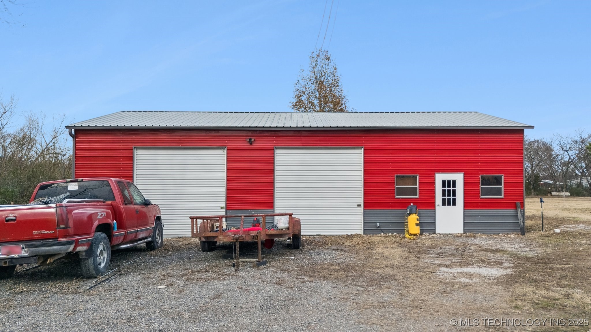 4562 W 95th Street N Property Photo 5