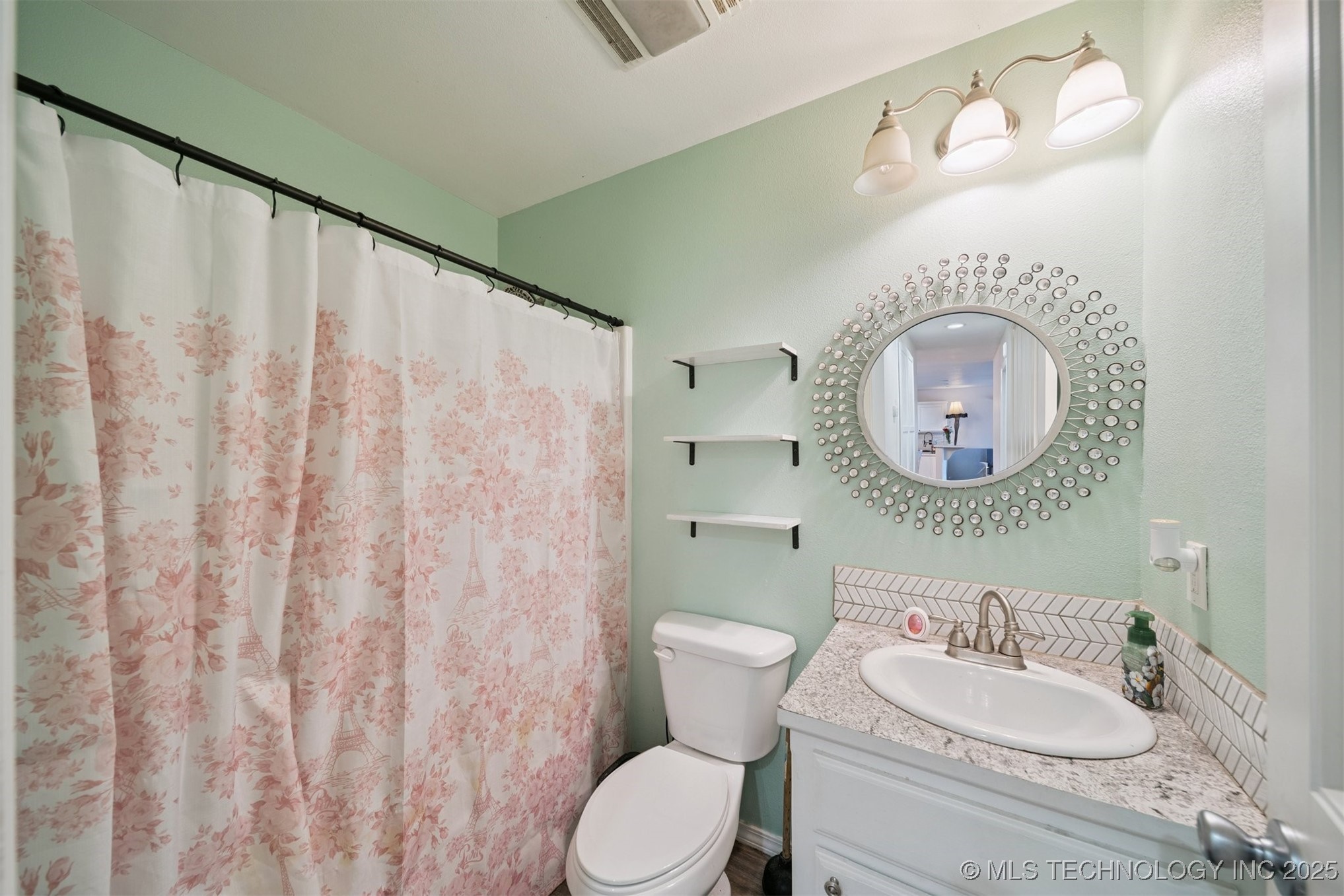 4562 W 95th Street N Property Photo 16