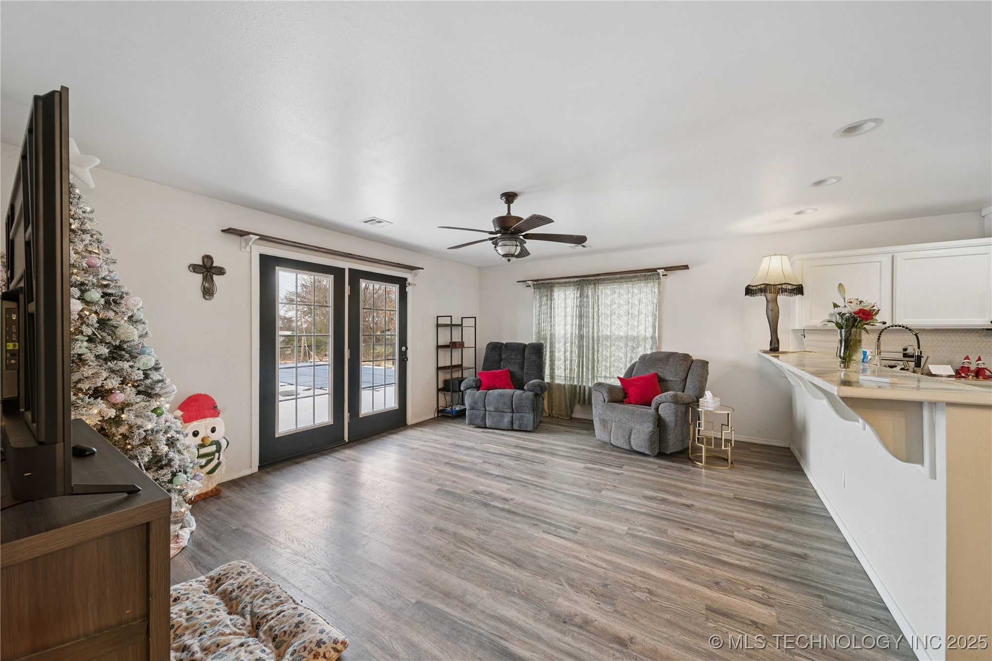 4562 W 95th Street N Property Photo 20