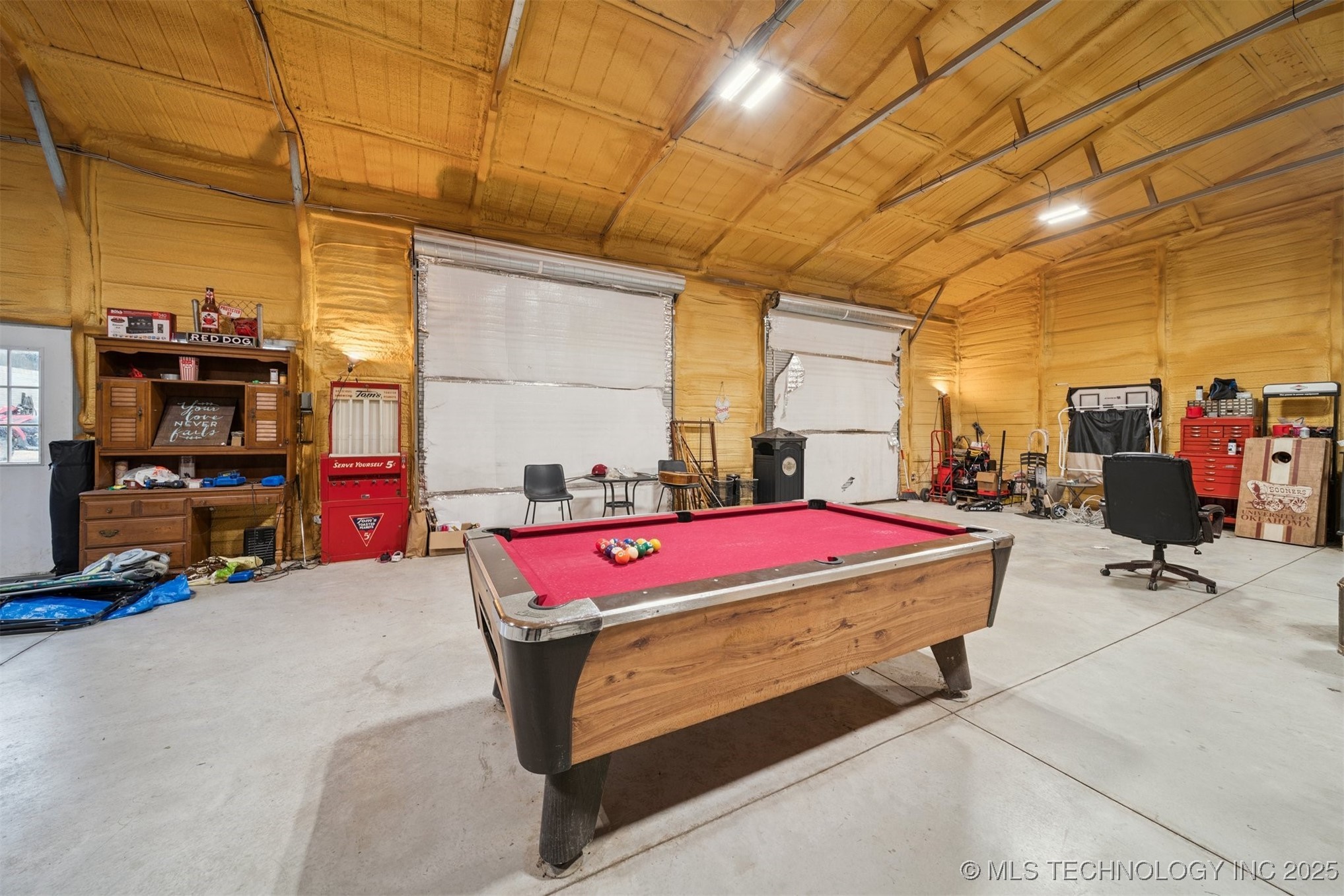 4562 W 95th Street N Property Photo 24