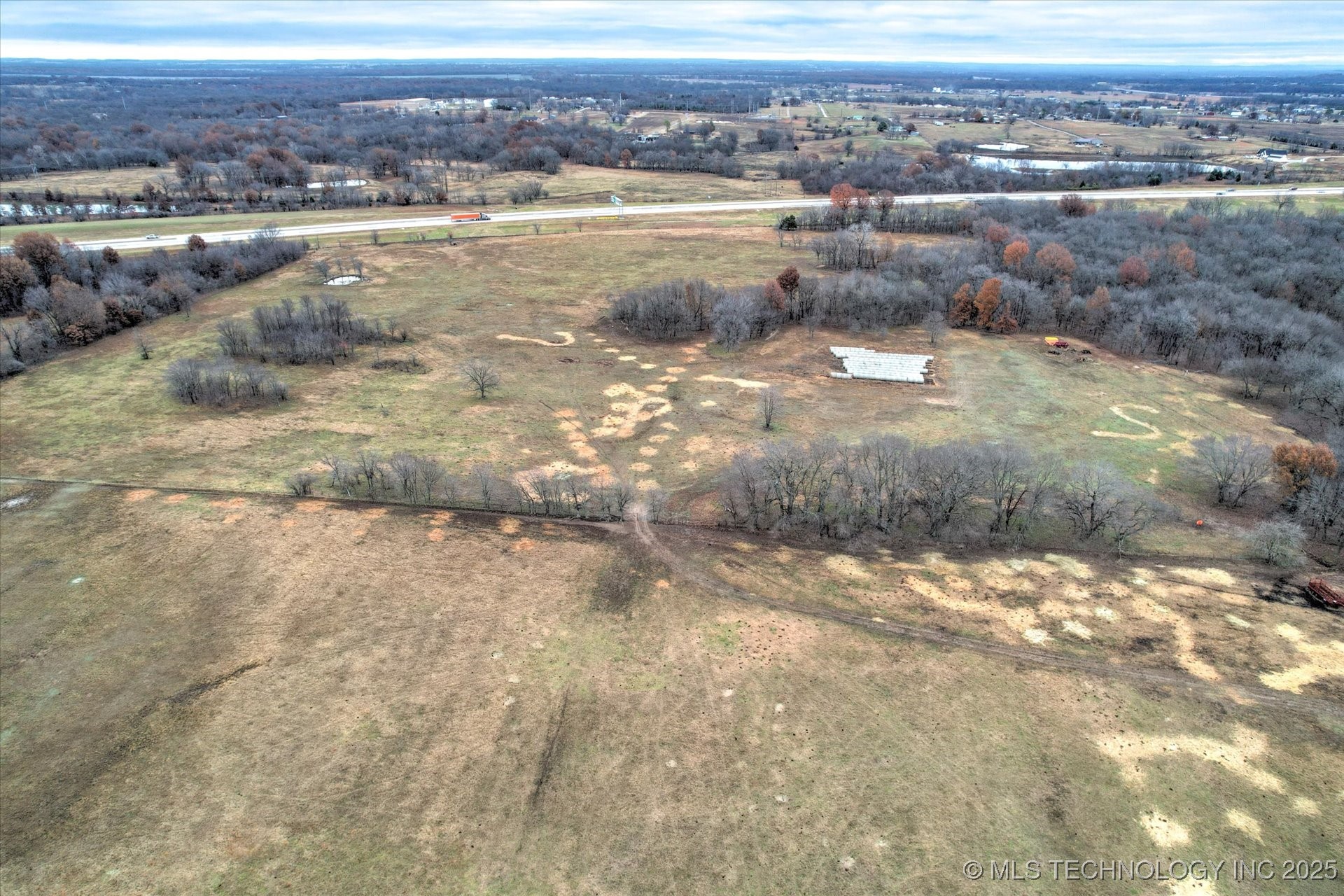 N 4160 Road Property Photo 8