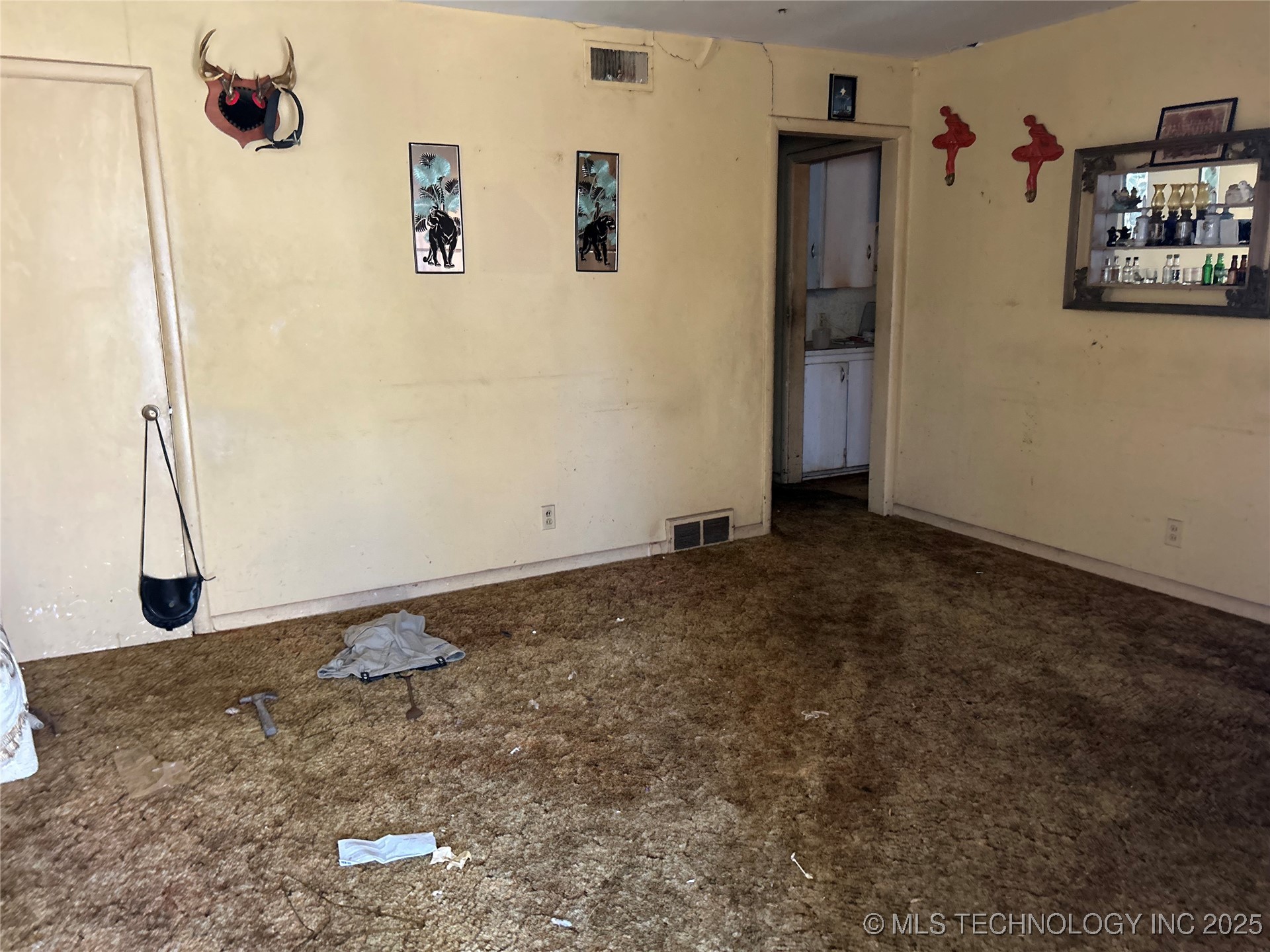 4948 N Saint Louis Avenue Property Photo 10