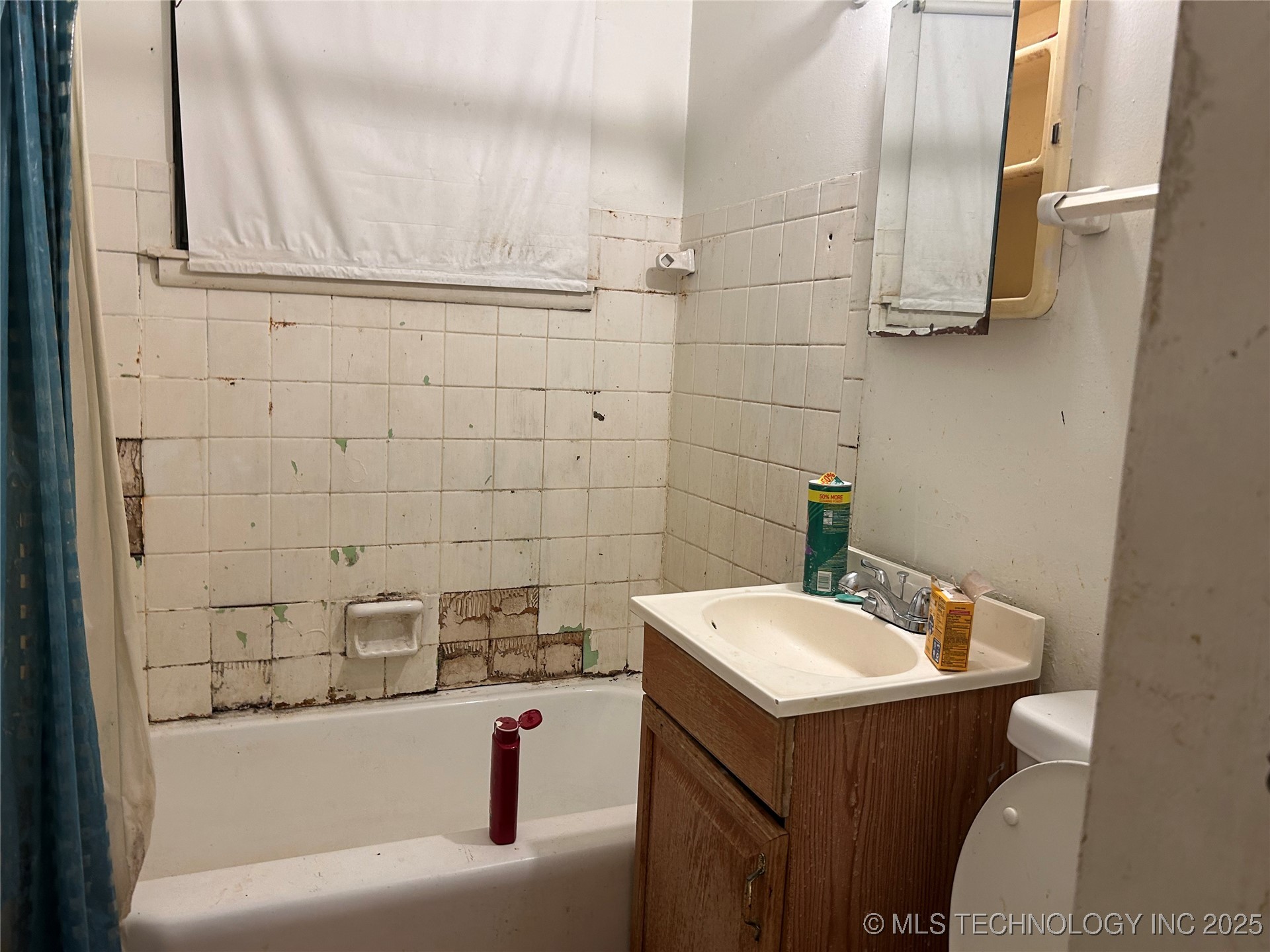 4948 N Saint Louis Avenue Property Photo 11
