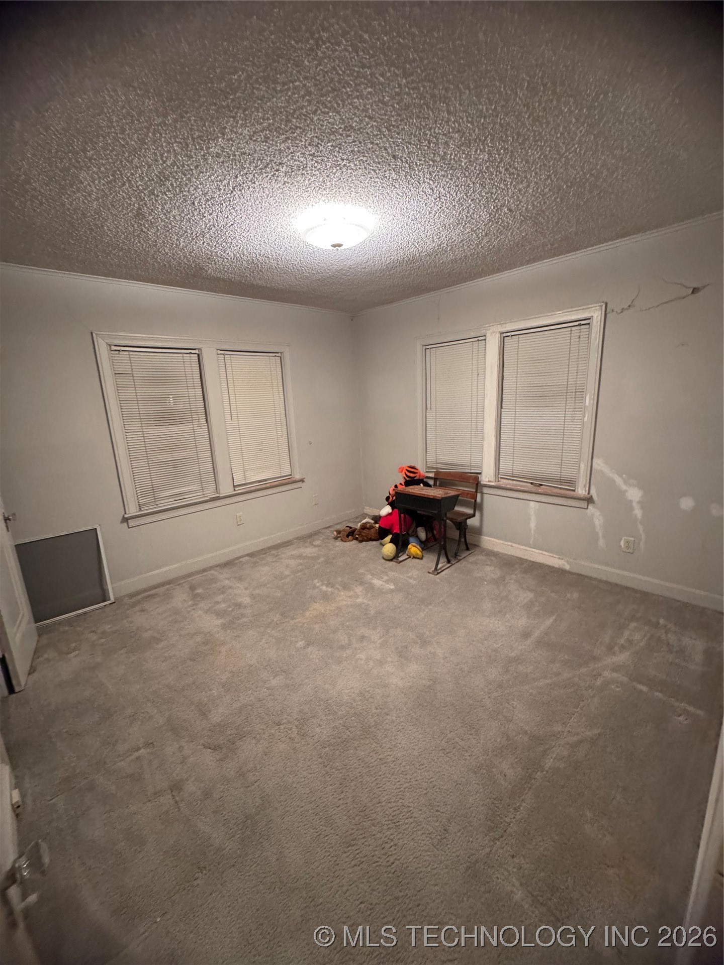 1139 S Evanston Avenue Property Photo 8