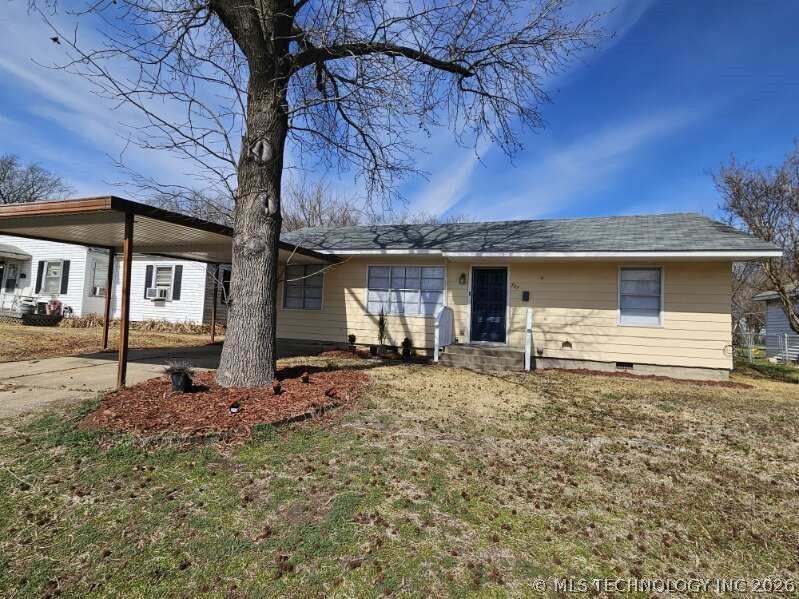 707 Maxwell Nw Property Photo 1