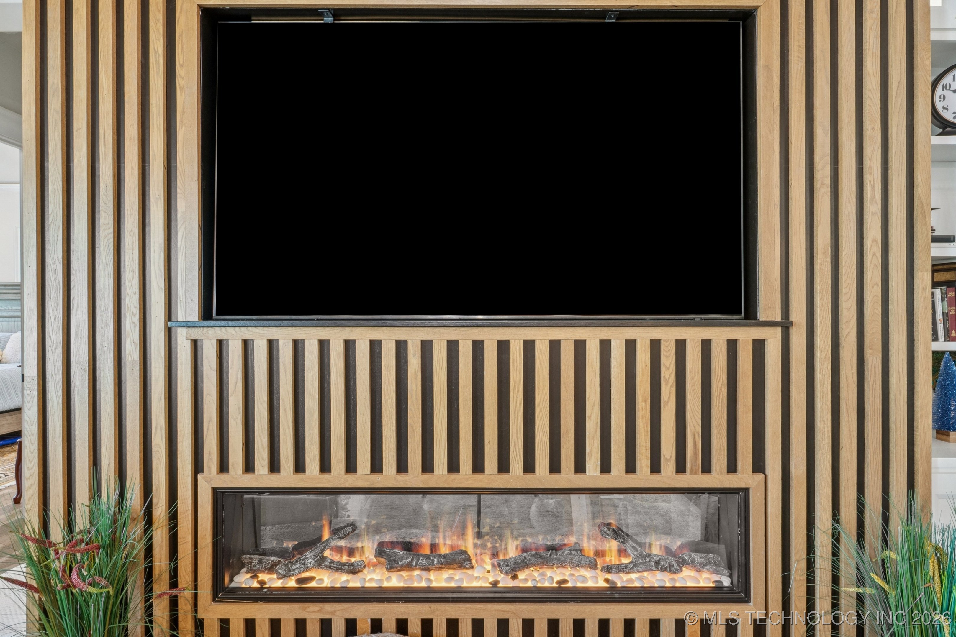 4713 S Retana Avenue Property Photo 18