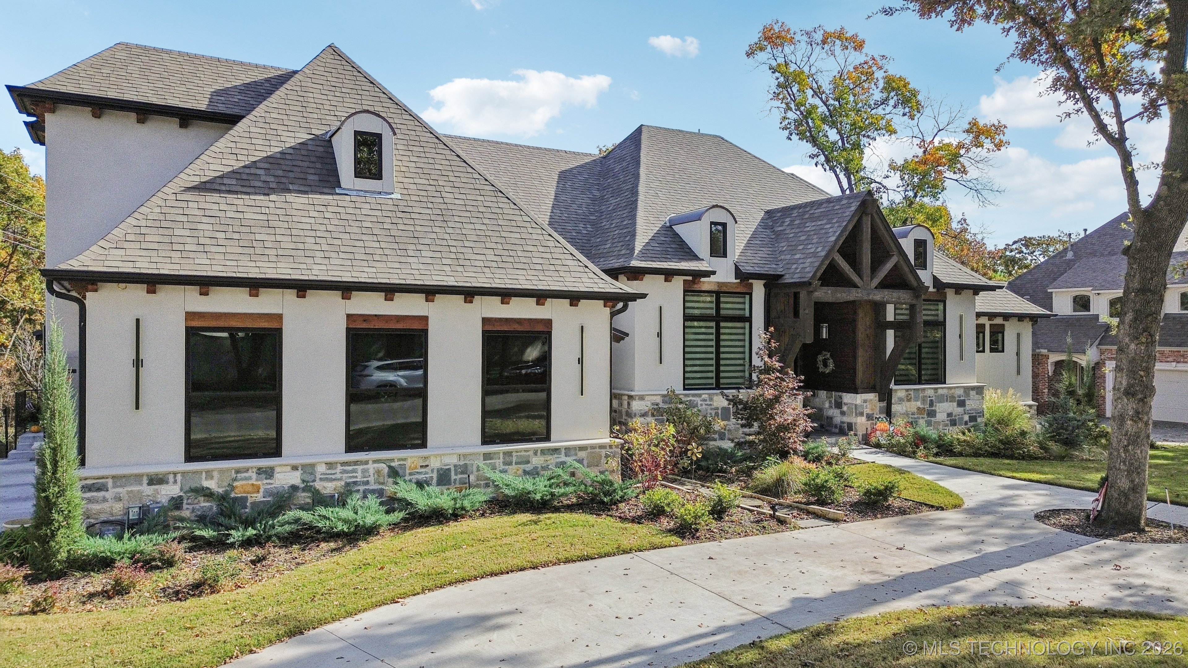 4713 S Retana Avenue Property Photo 44