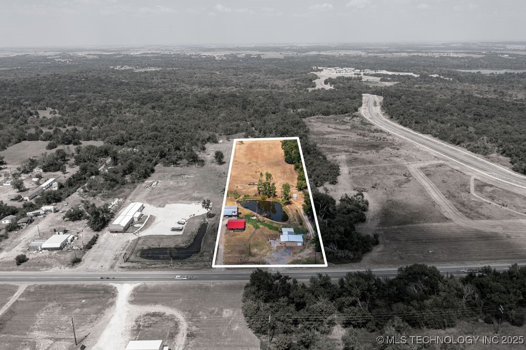 1722 Highway 70 E Property Photo 1