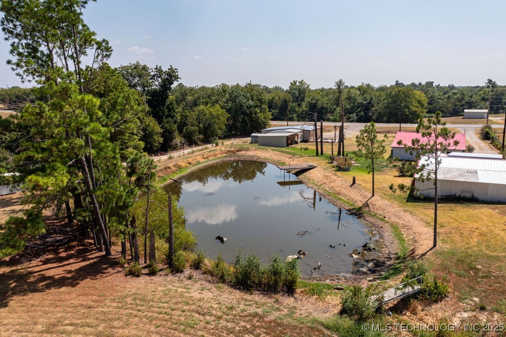 1722 Highway 70 E Property Photo 12