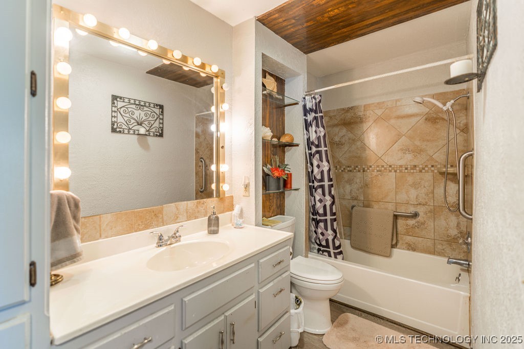 1722 Highway 70 E Property Photo 30