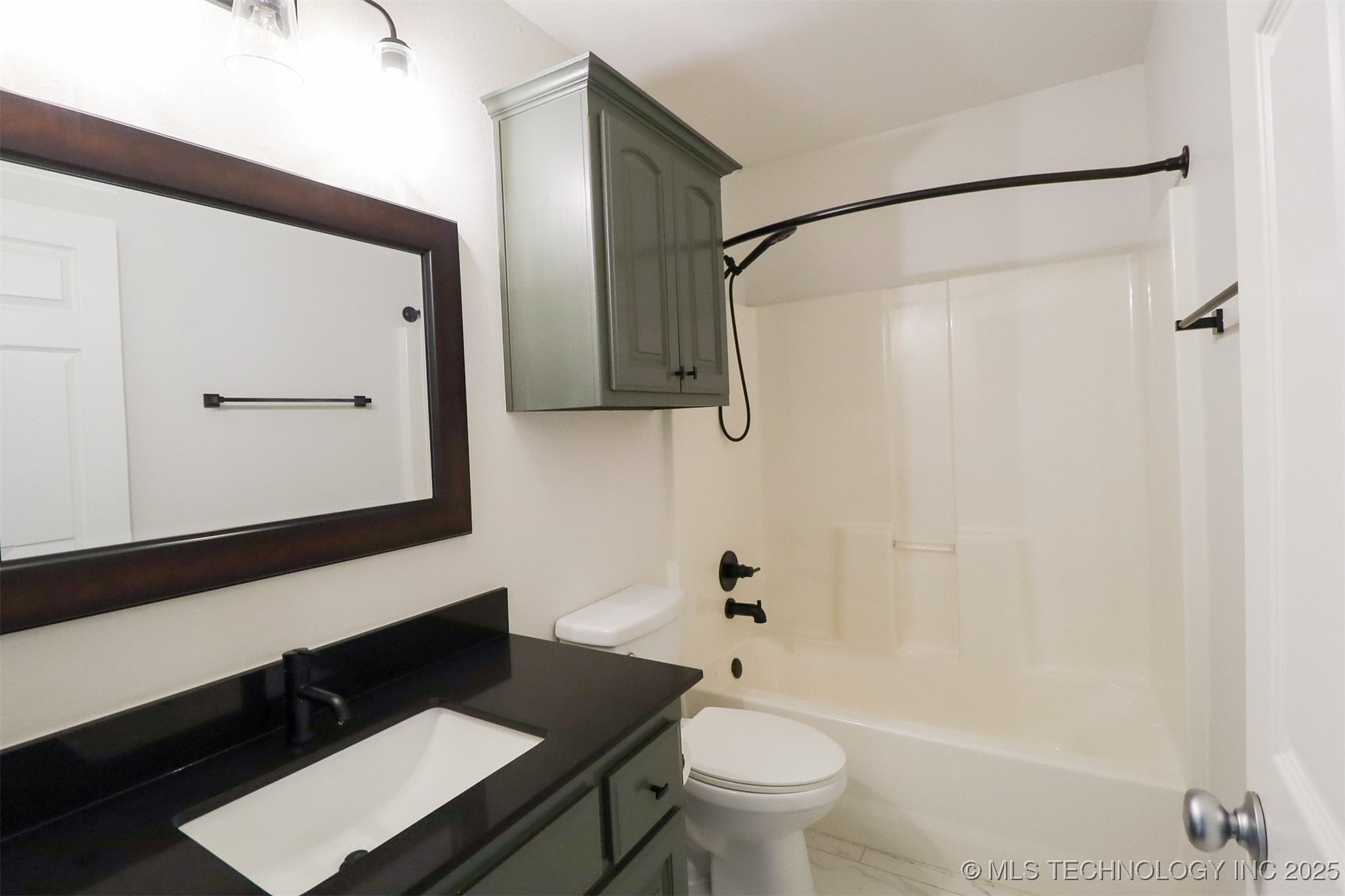 402 E Tecumseh Street Property Photo 20