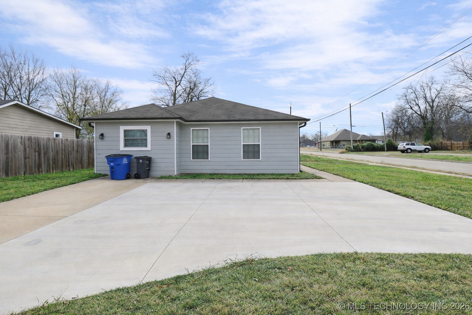 402 E Tecumseh Street Property Photo 24