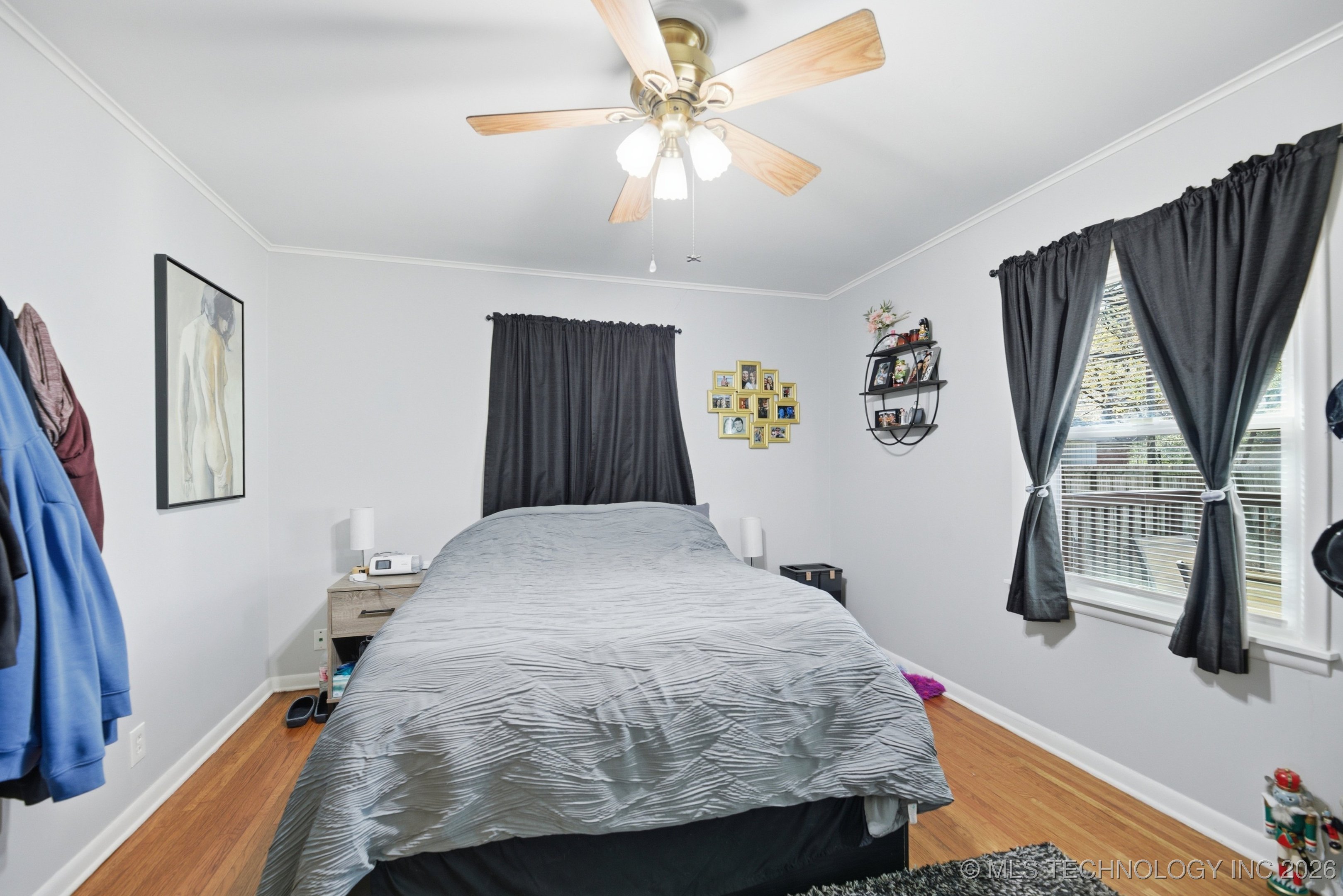 3802 S Knoxville Avenue Property Photo 13