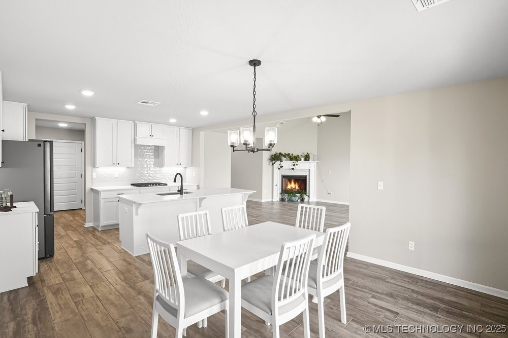 23073 E 106th Street S Property Photo 17