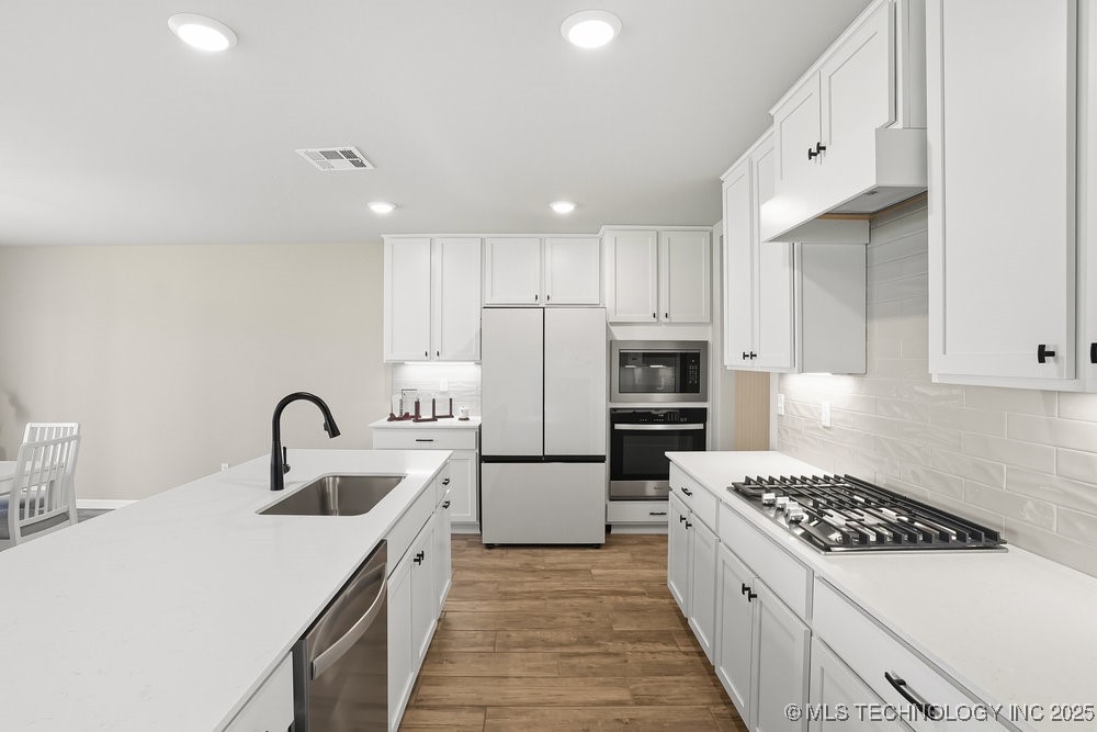 23073 E 106th Street S Property Photo 20