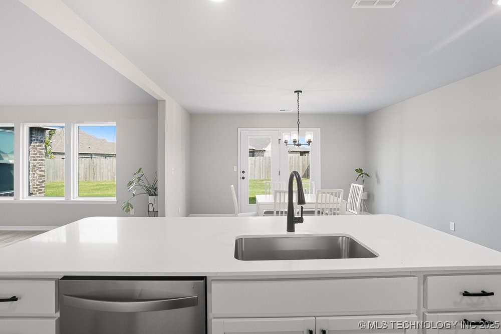 23073 E 106th Street S Property Photo 22