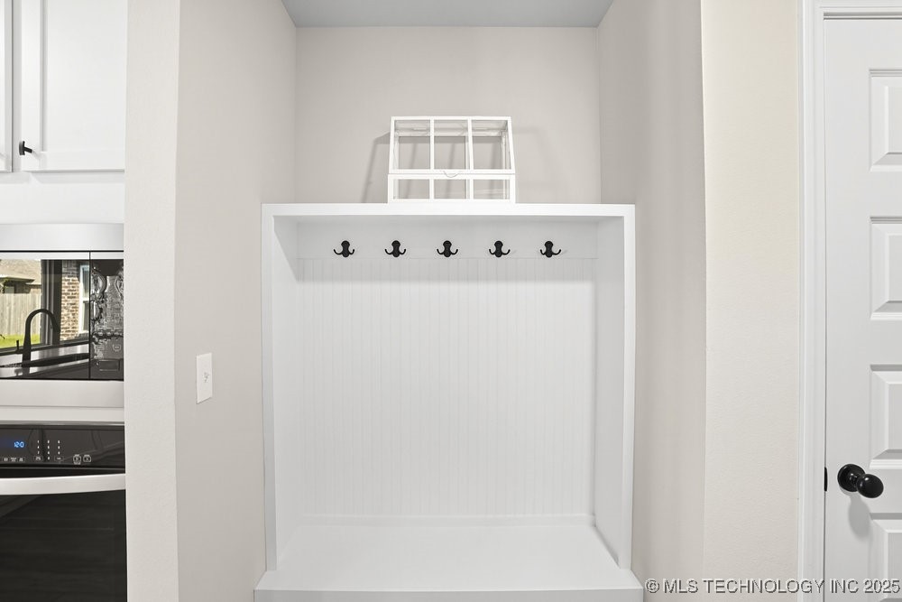 23073 E 106th Street S Property Photo 32