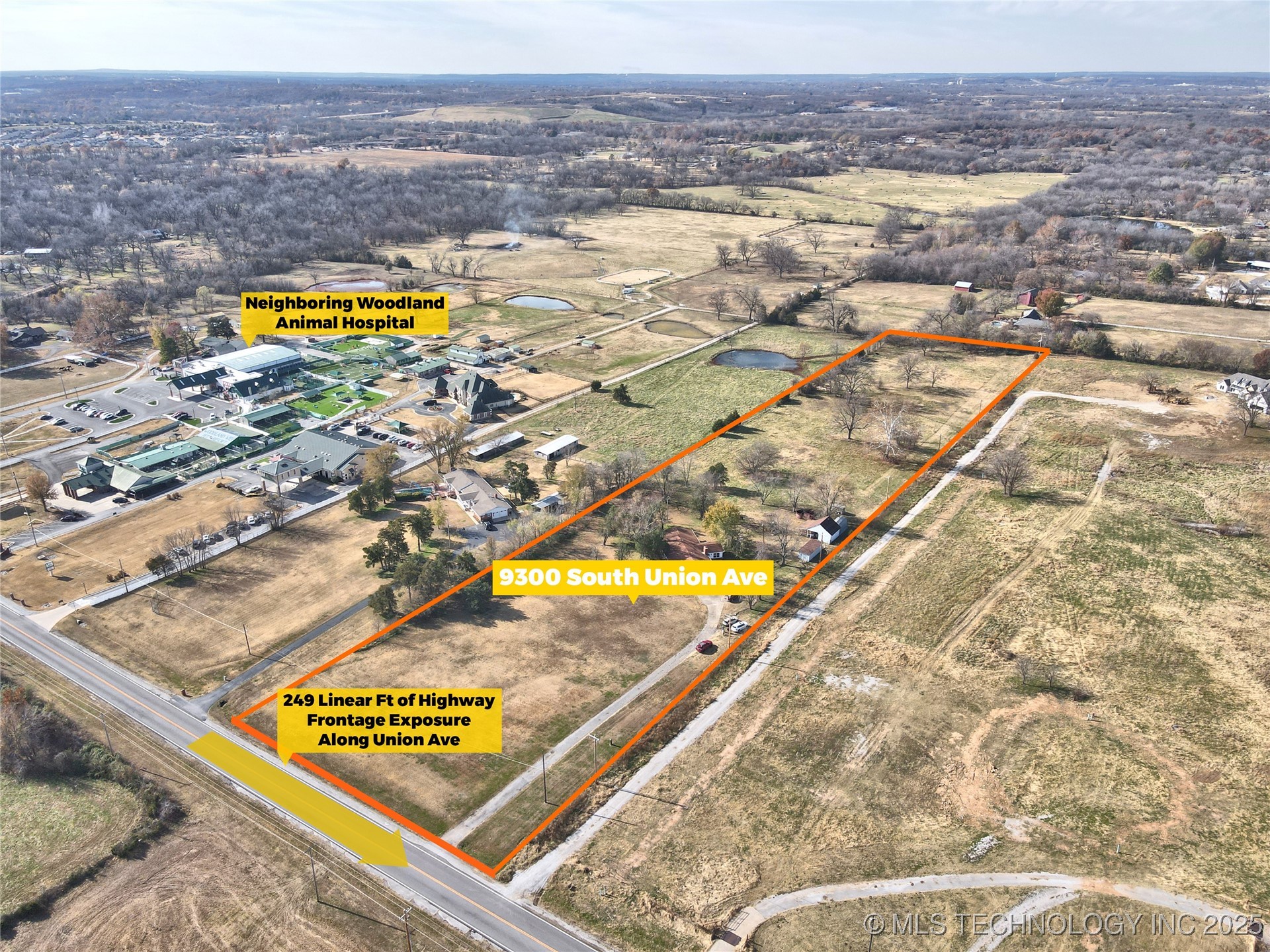 9300 S Union Avenue Property Photo 2