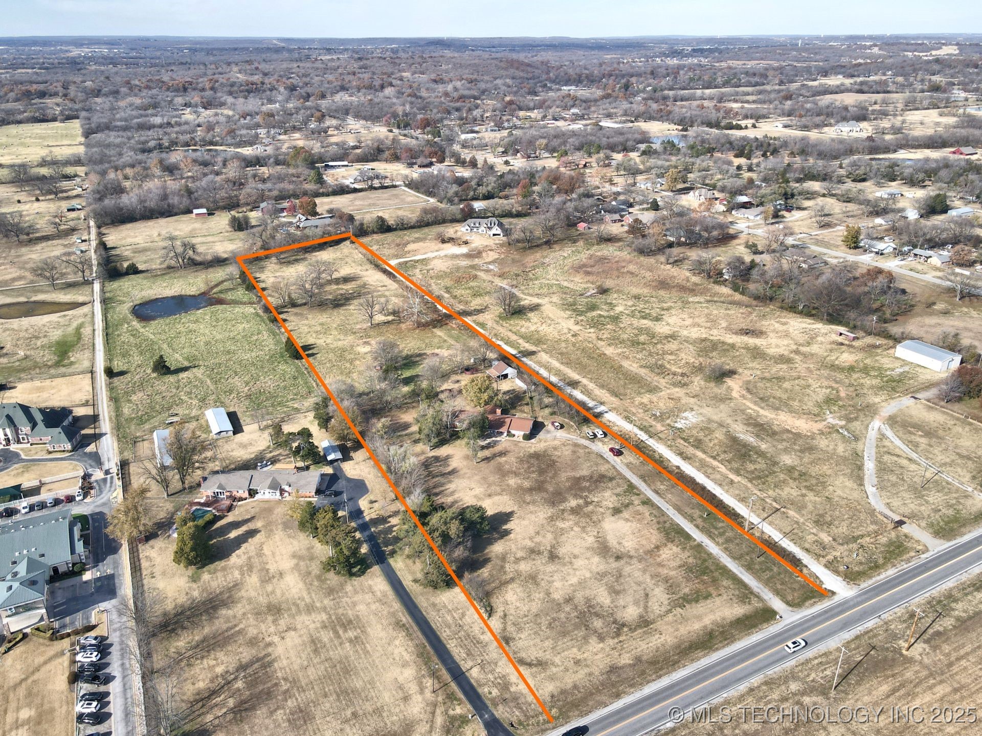 9300 S Union Avenue Property Photo 5