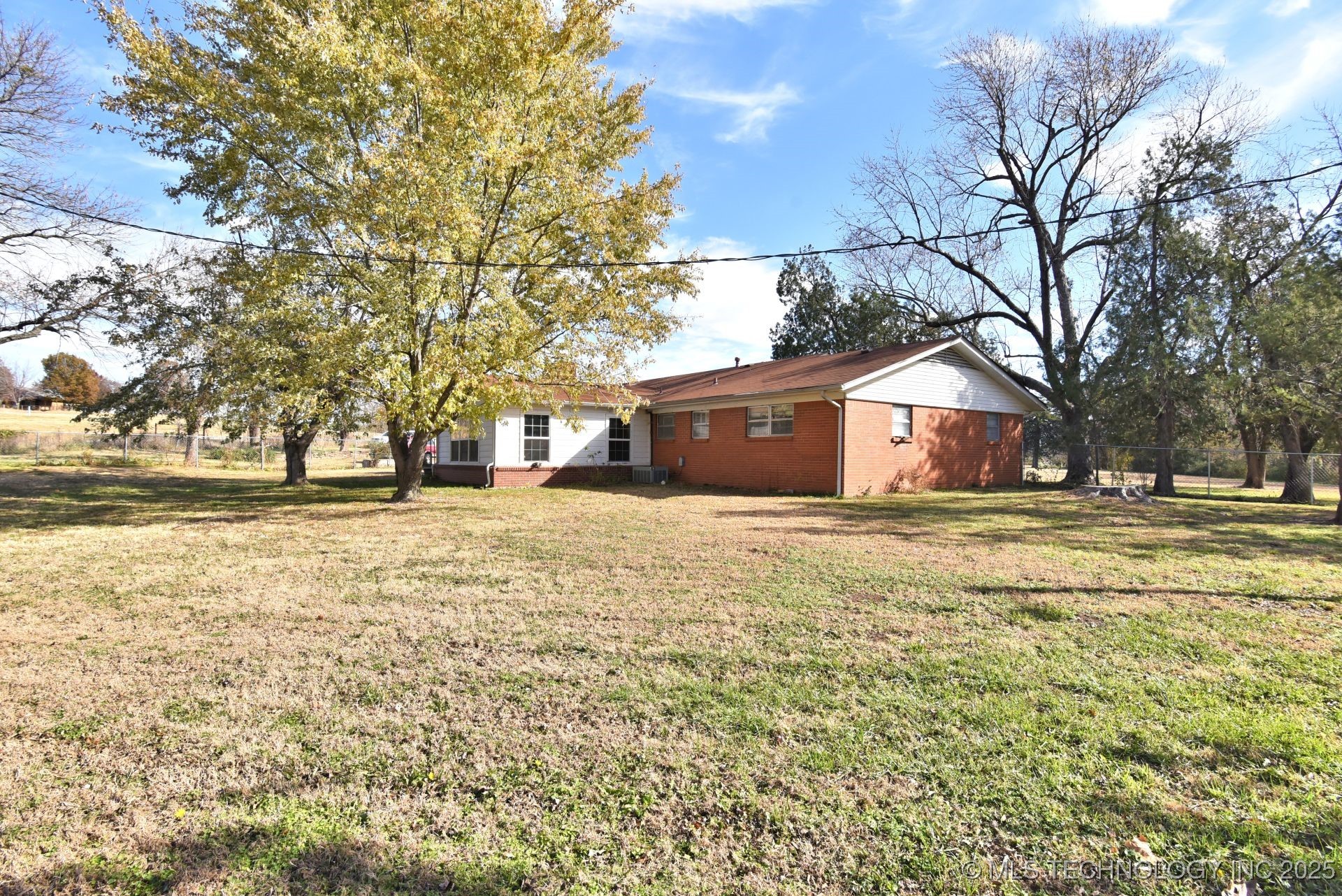 9300 S Union Avenue Property Photo 17