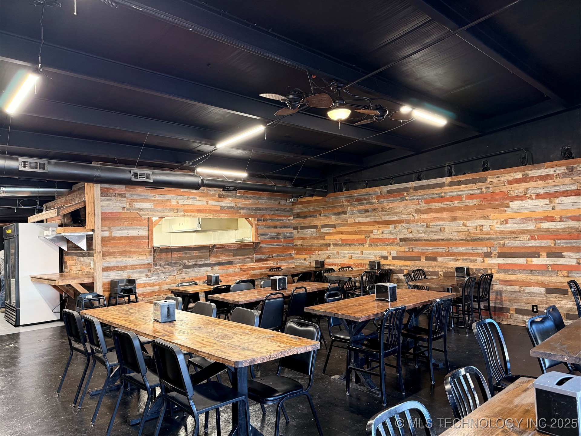 131 Buffalo Property Photo 4