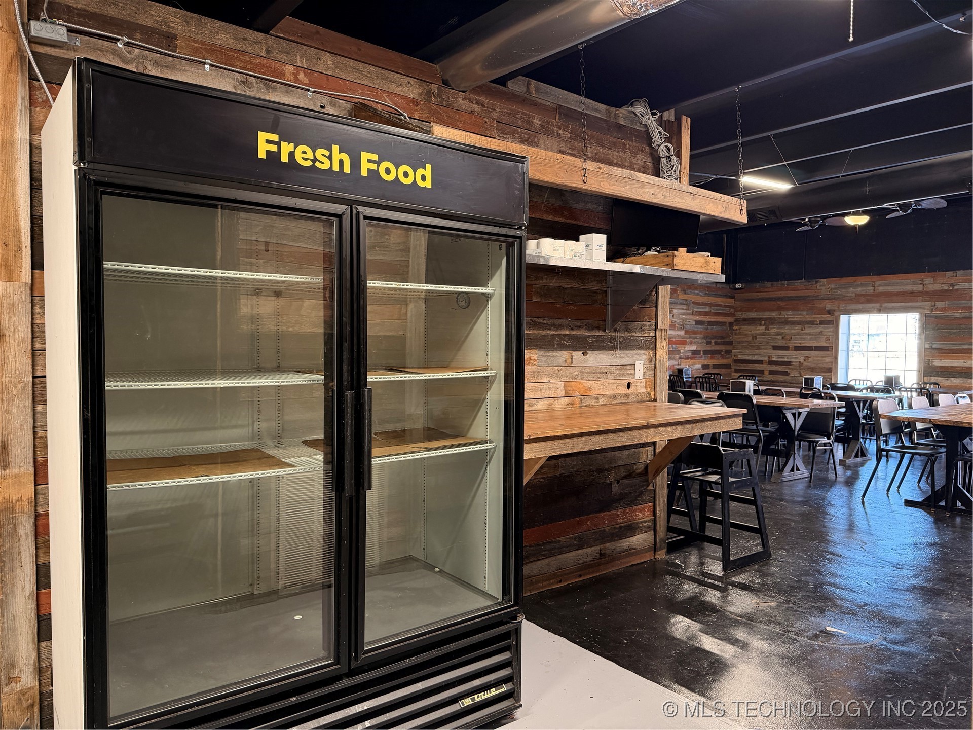 131 Buffalo Property Photo 7