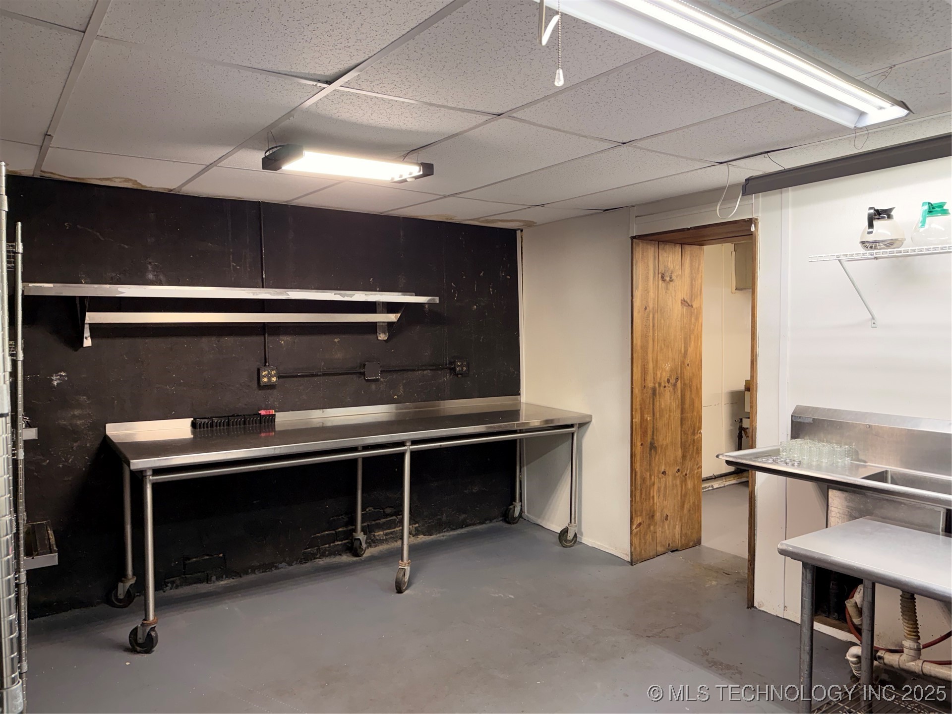 131 Buffalo Property Photo 15