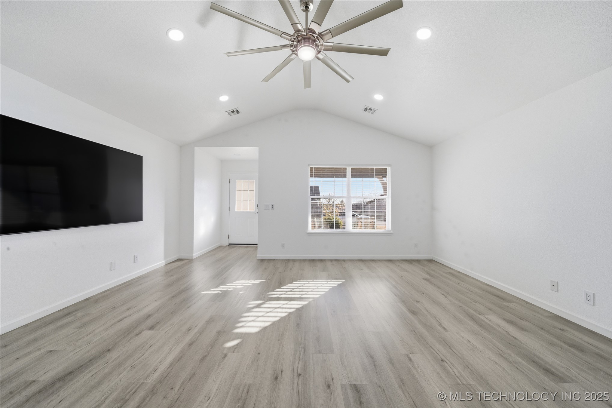 14517 E 114th Street S Property Photo 7