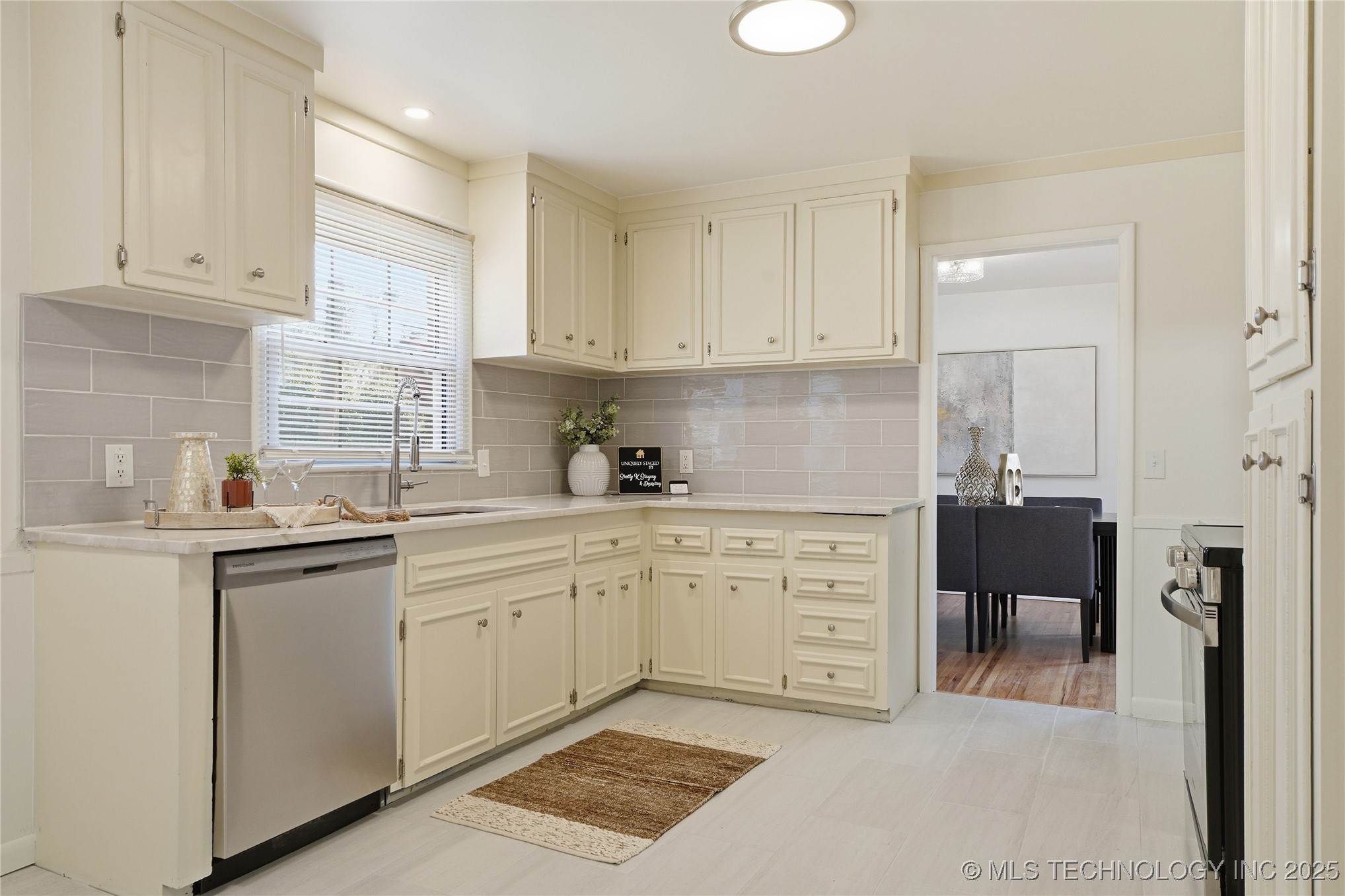 3743 S Braden Place Property Photo 16