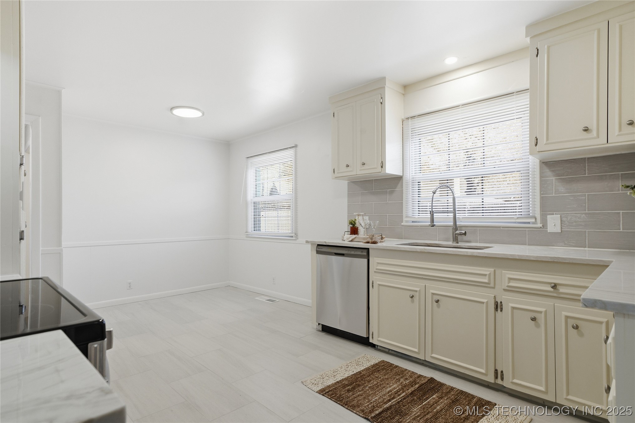 3743 S Braden Place Property Photo 18