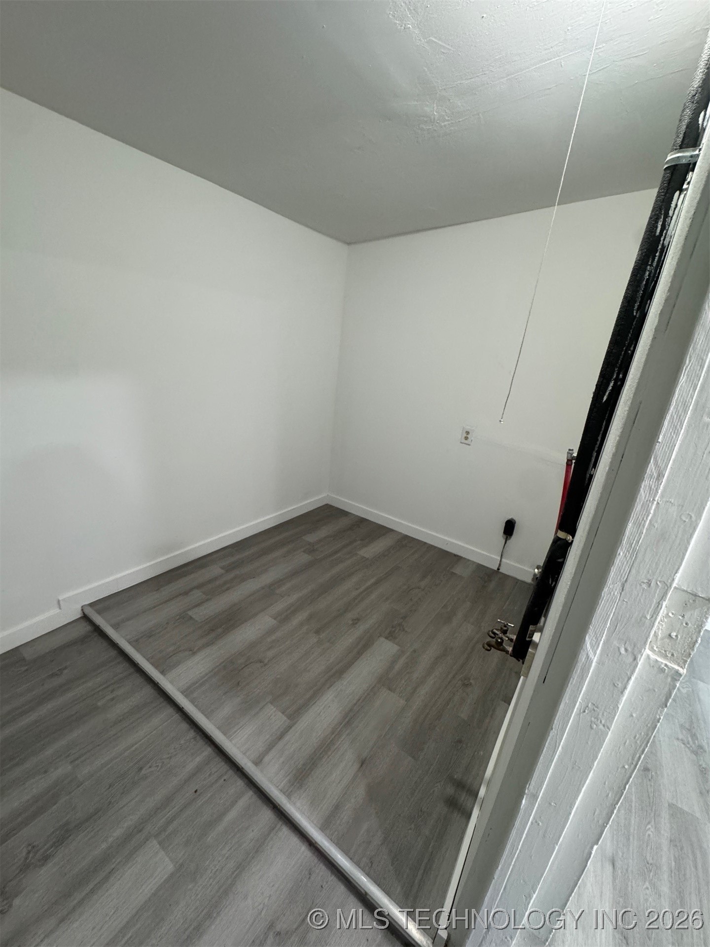 909 N 6th Street Property Photo 9