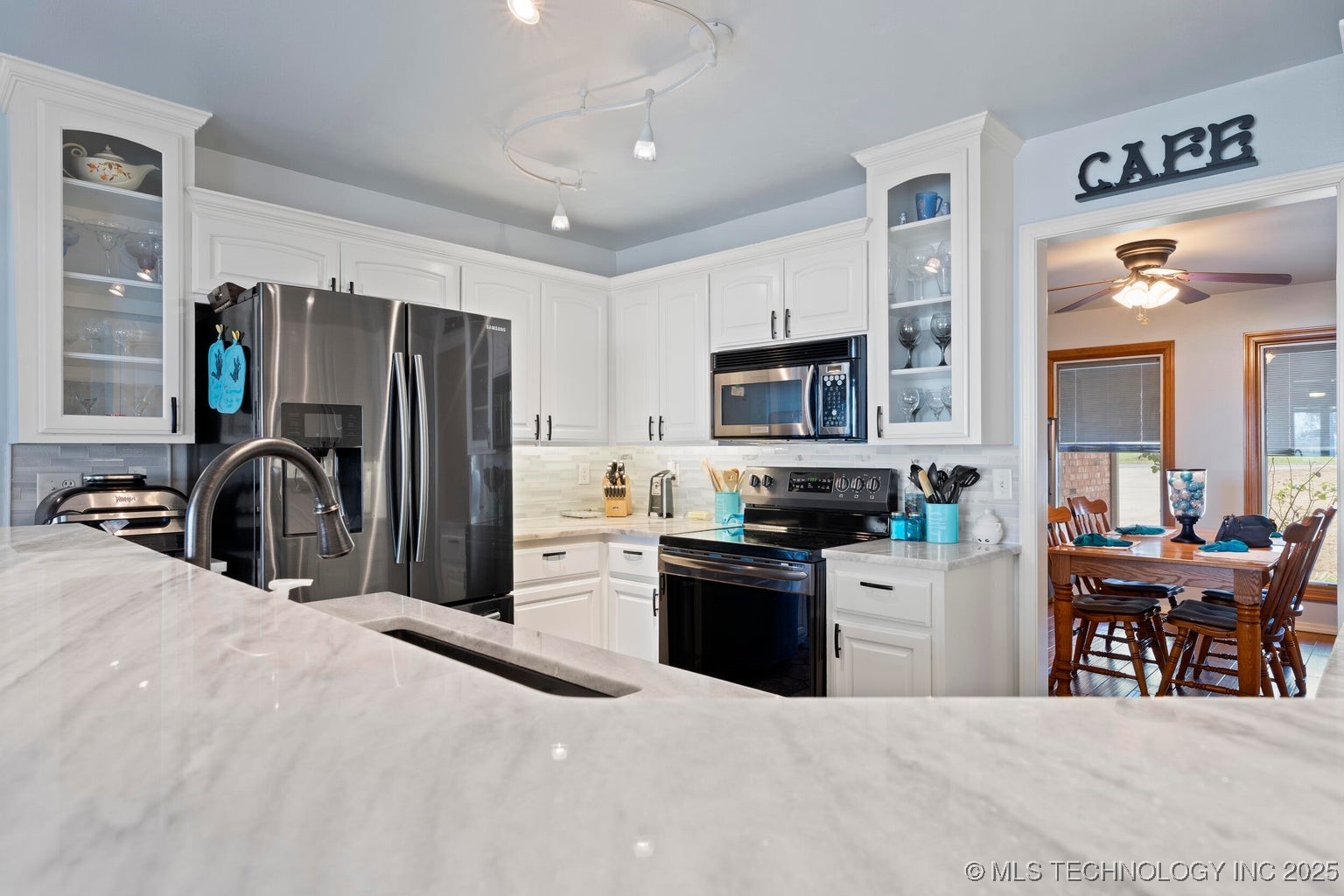 27204 S 125 Highway 9 Property Photo 16