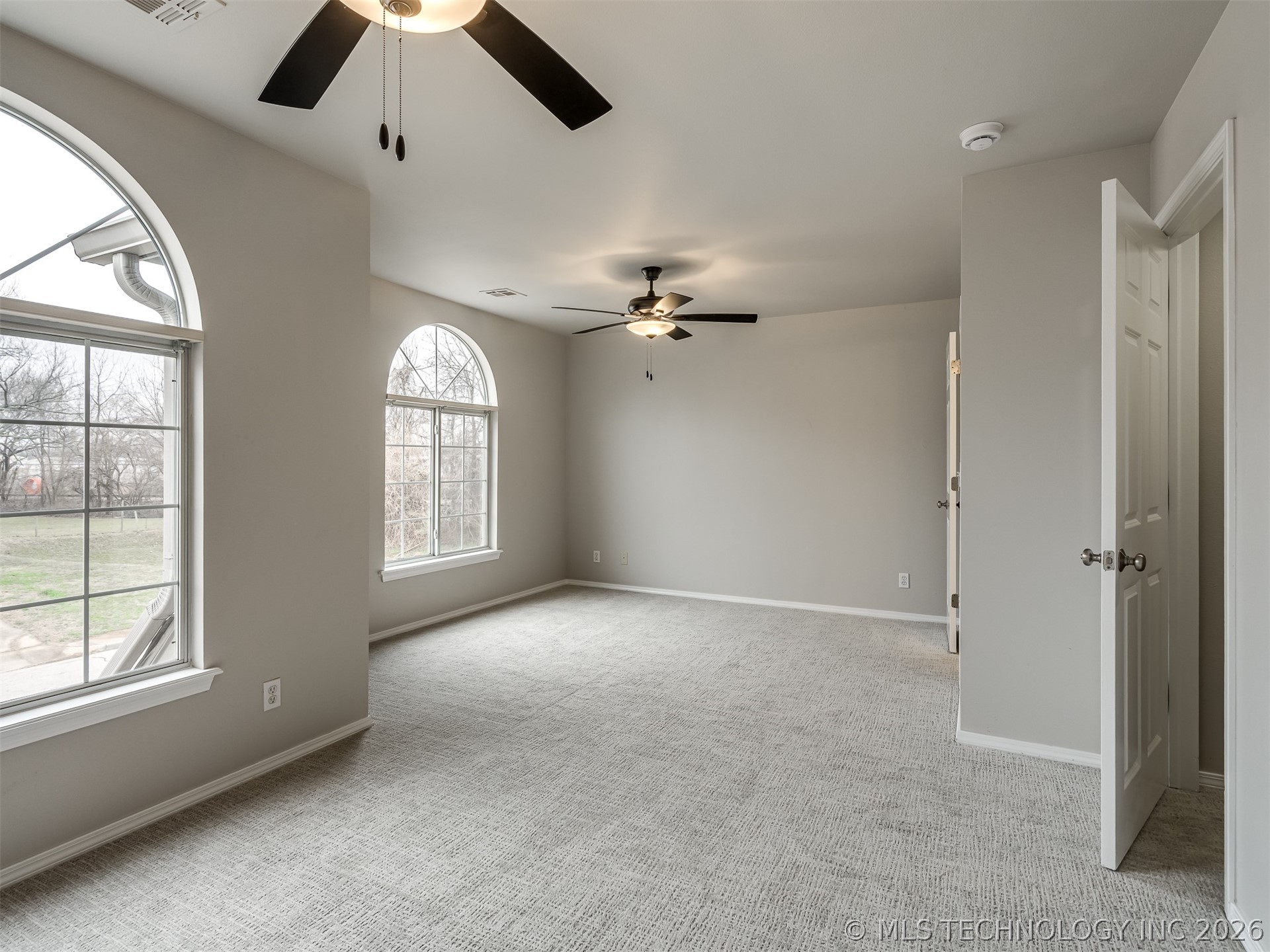 321 W J Street Property Photo 25