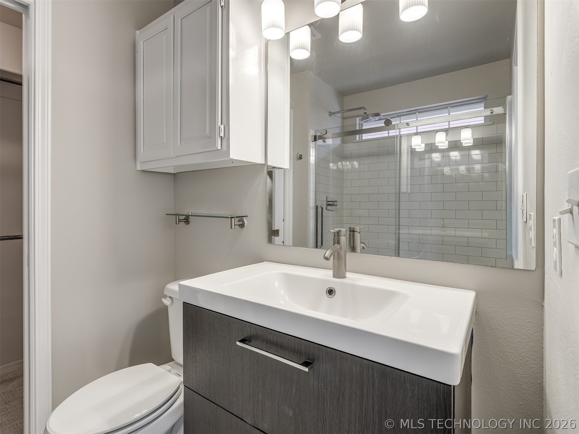 321 W J Street Property Photo 30