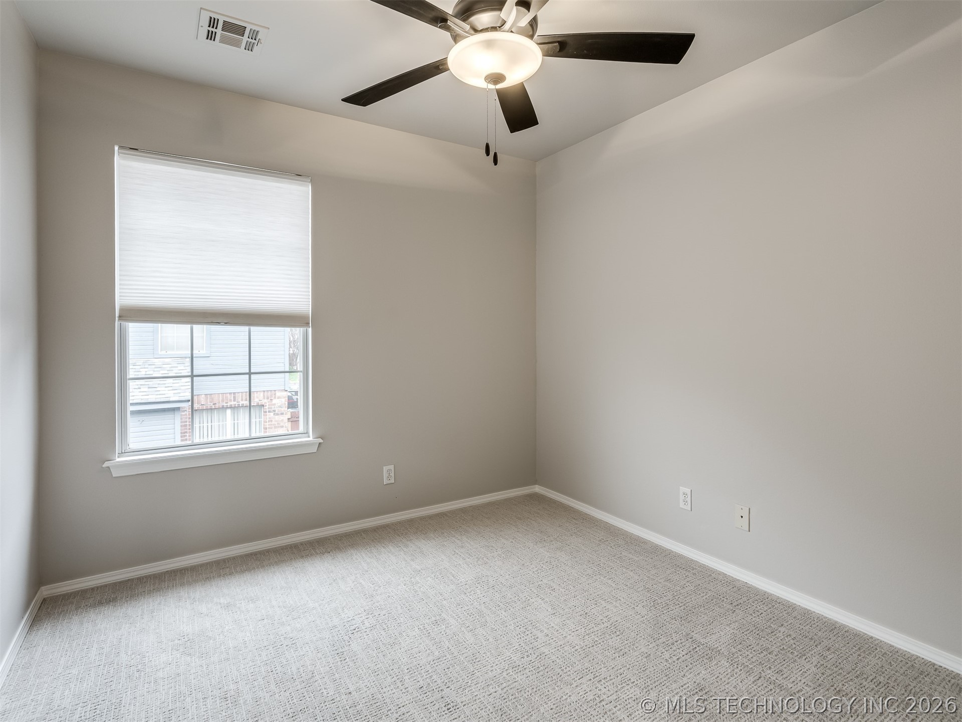 321 W J Street Property Photo 38