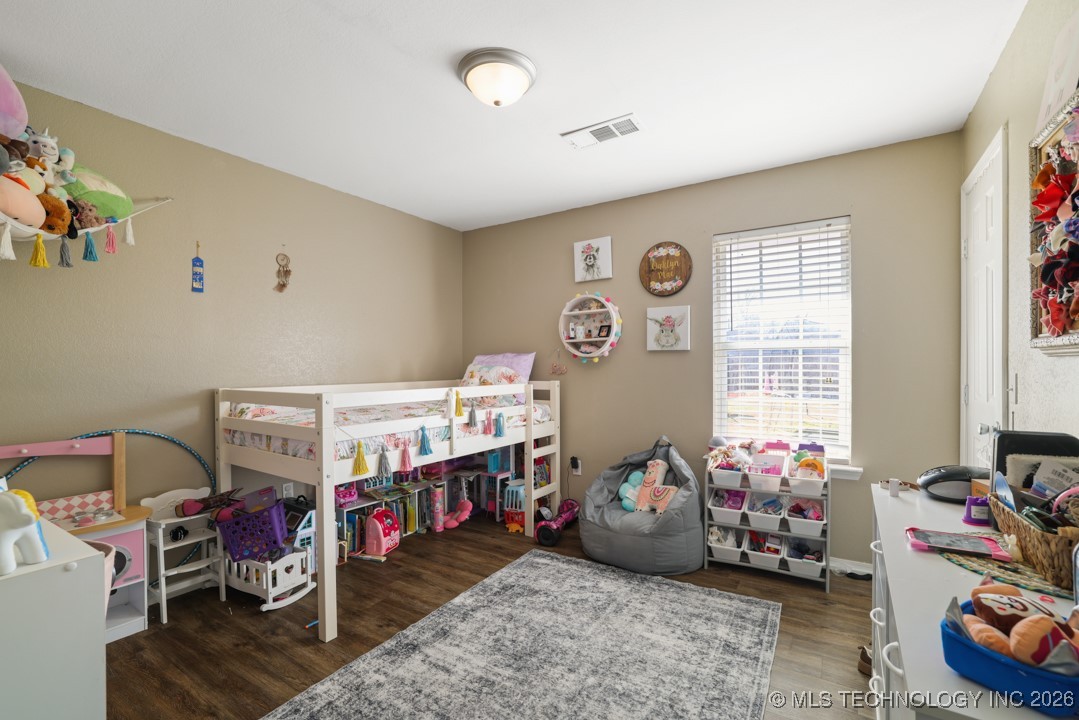 609 W Smiser Road Property Photo 17