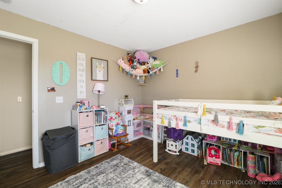 609 W Smiser Road Property Photo 18