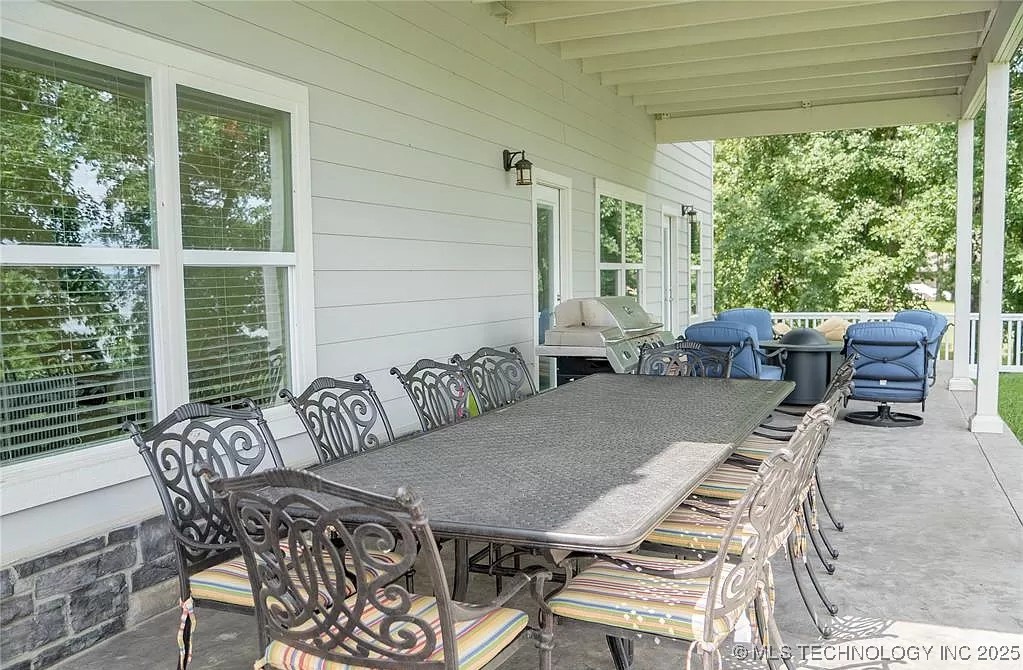 117271 S 4238 Property Photo 7